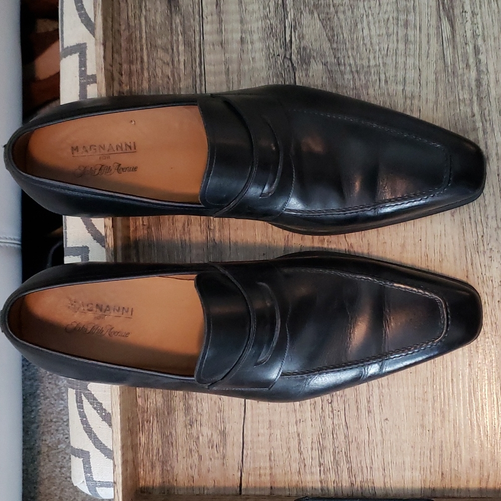 Magnanni by Neiman Marcus dress/causal